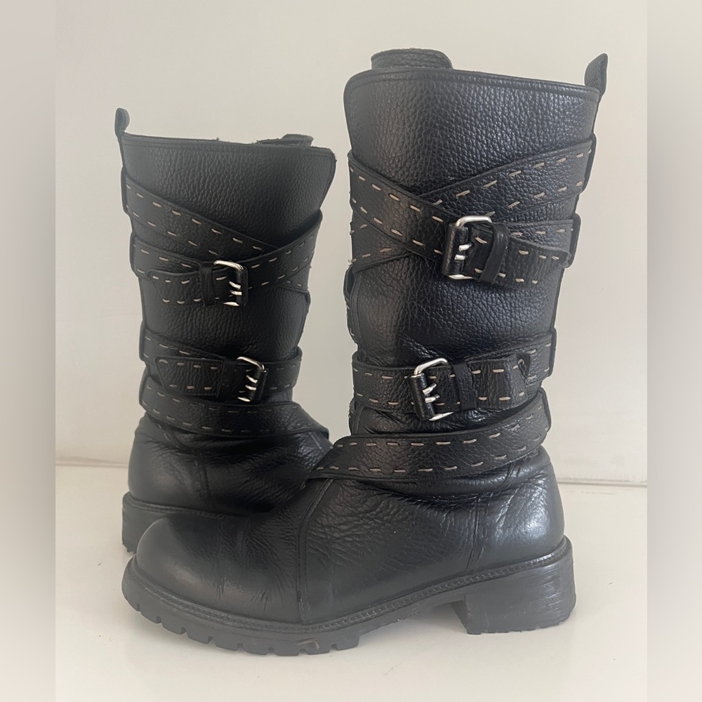**SOLD** Fendi Black Pebbled Leather Boots